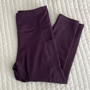 EUC ZYIA plum leopard light n tight capri leggings